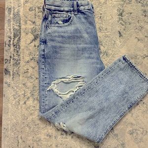 American Eagle Mom Jeans